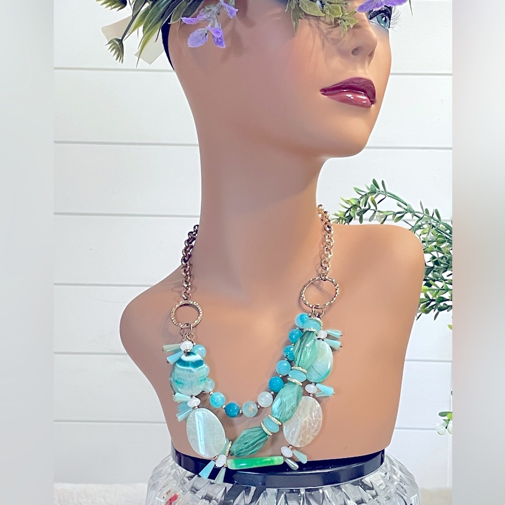 Gorgeous multi Stone Necklace
